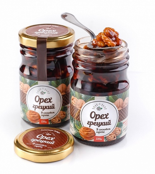  Грецкий орех в сиропе из сосновой шишки, 220гр. 