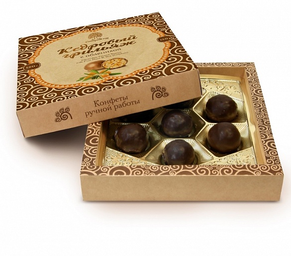 Кедровый грильяж с облепихой в шоколадной глазури 120гр