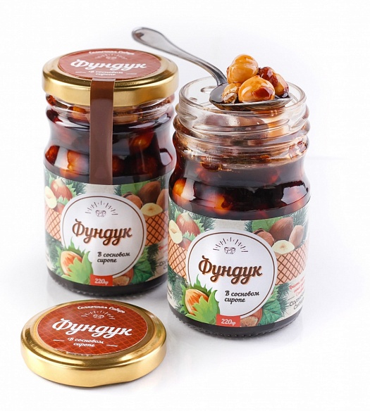  Фундук в сиропе из сосновой шишки, 220гр. 